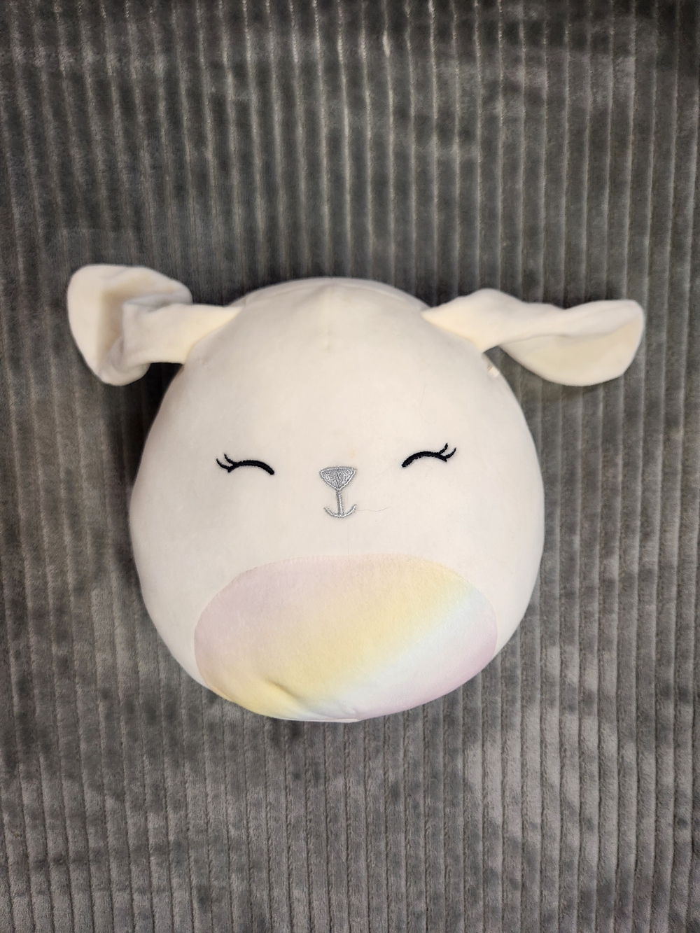 Squishmallows 8-inch Robyne the Bunny plush stuffie
